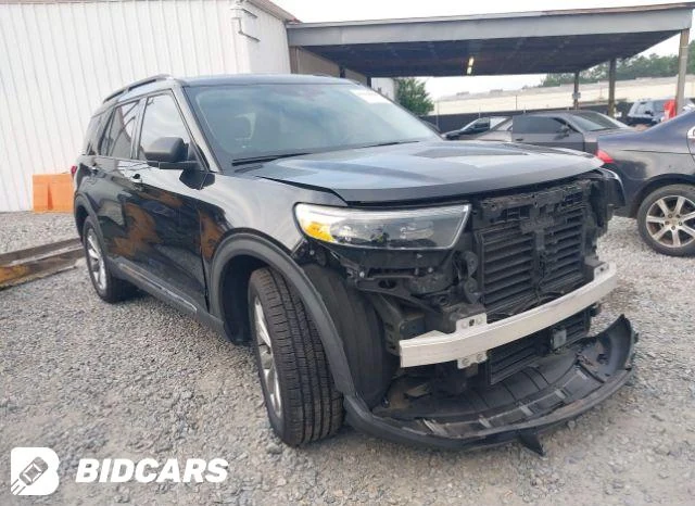 Ford · 2021 Explorer XLT